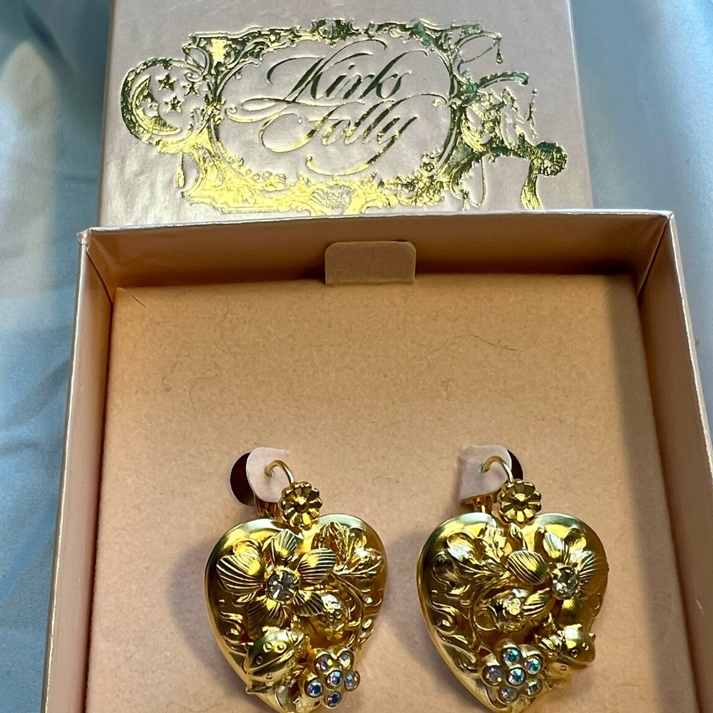 Kirk’s Folly, Beautiful Vtg Goldtone Heart Floral Earrings, ladybug, AB crystal - Picture 11 of 16